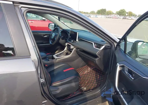 2024 Toyota Rav4 Xle z USA, uszkodzony, nr VIN 2T3P1RFV9RW470071